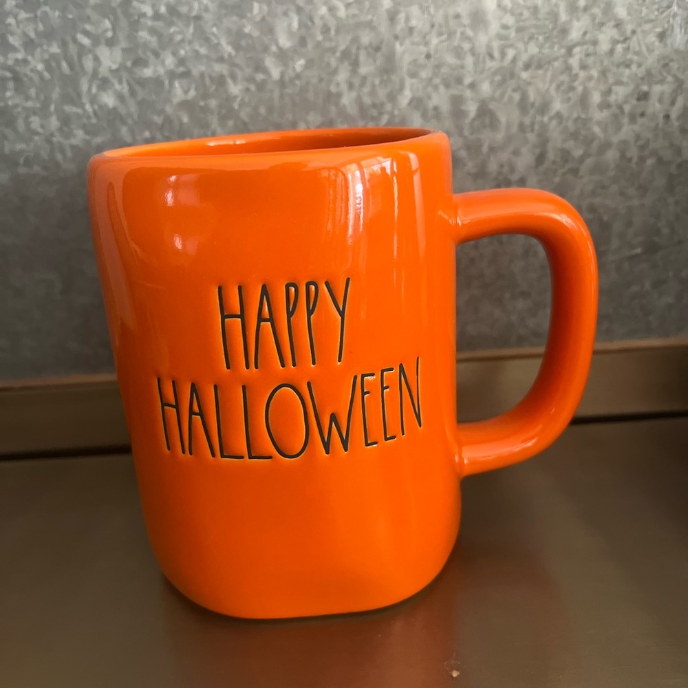 Rae Dunn - Happy Halloween Mug